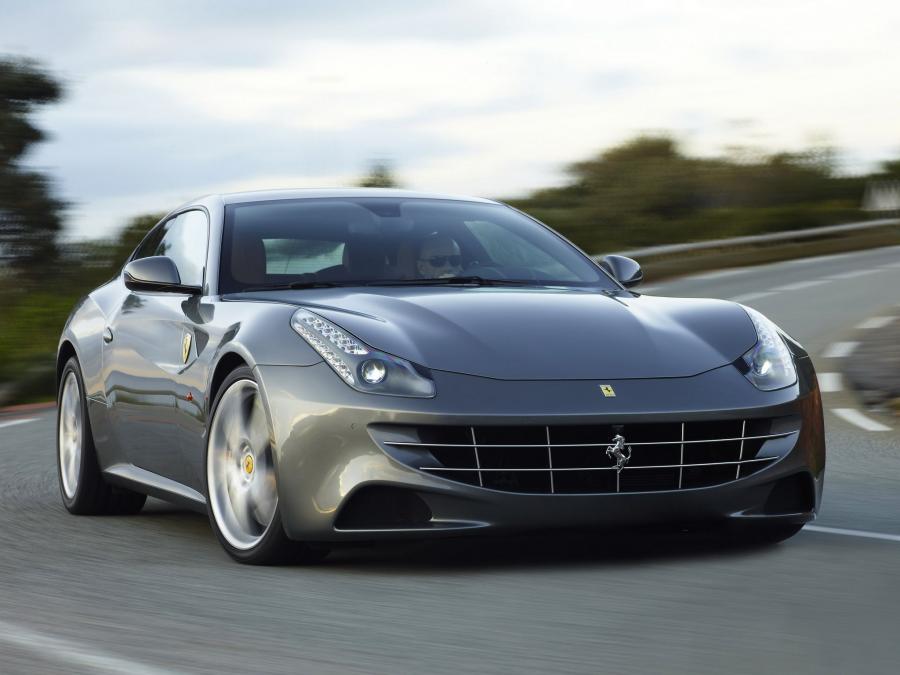  Ferrari FF 2011 года  (фото 4 из 195)